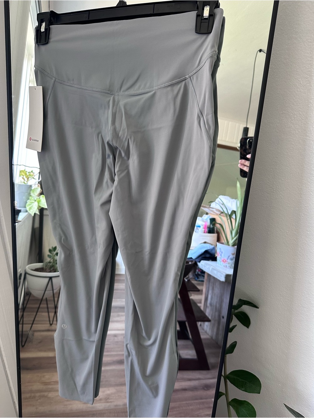 lululemon athletica Gray Base Pace HR Tight 25"